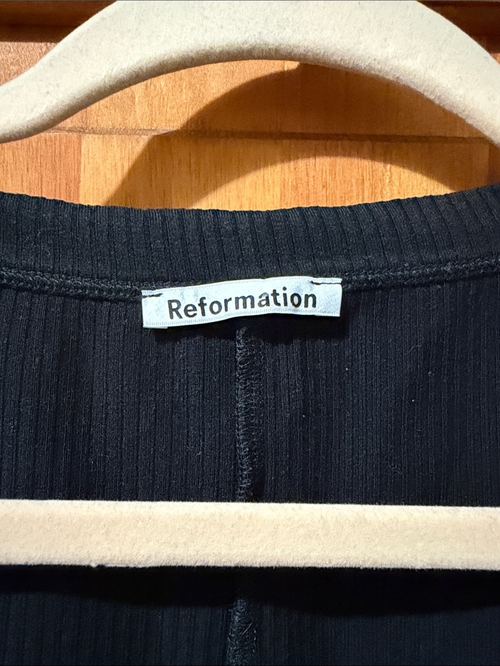 Reformation Paige Knit Long Sleeve Ribbed Crop Top - Picture 3 of 5
